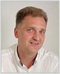 Dr. Darius Widenka